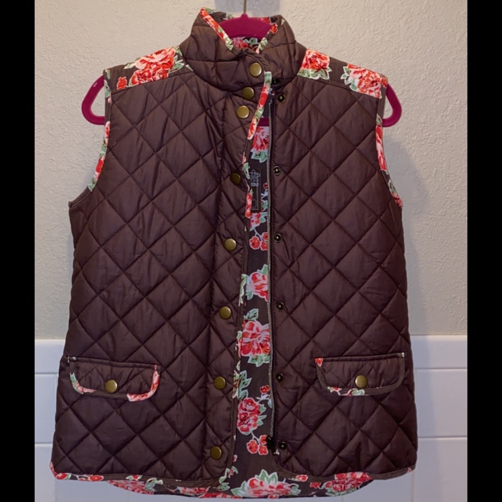 Matilda Jane, reversible floral vest.